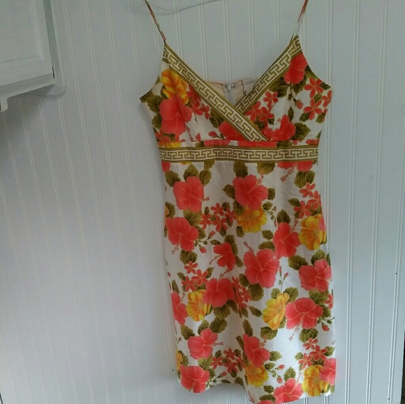 🌴🌺Plenty🌺🌴 Hawaiian Dress, Vacation, Floral - Picture 2 of 6